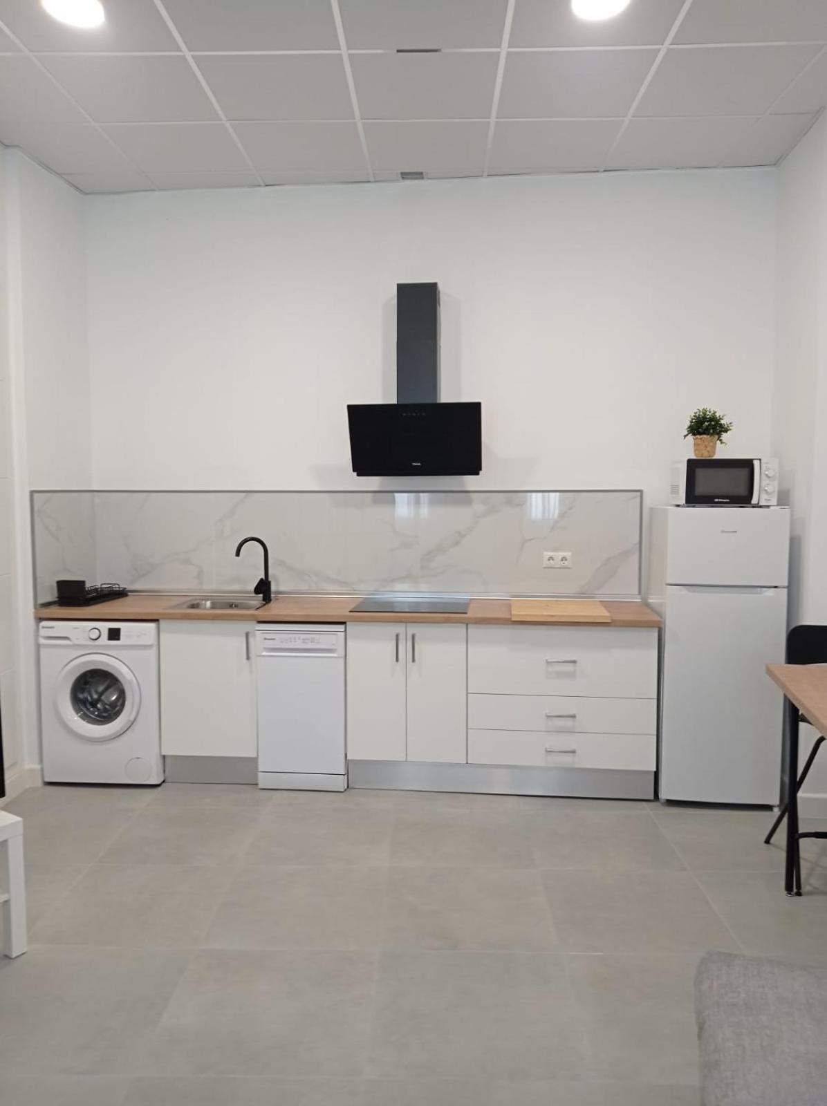 Apartamento Malaga Centro Luaran gambar