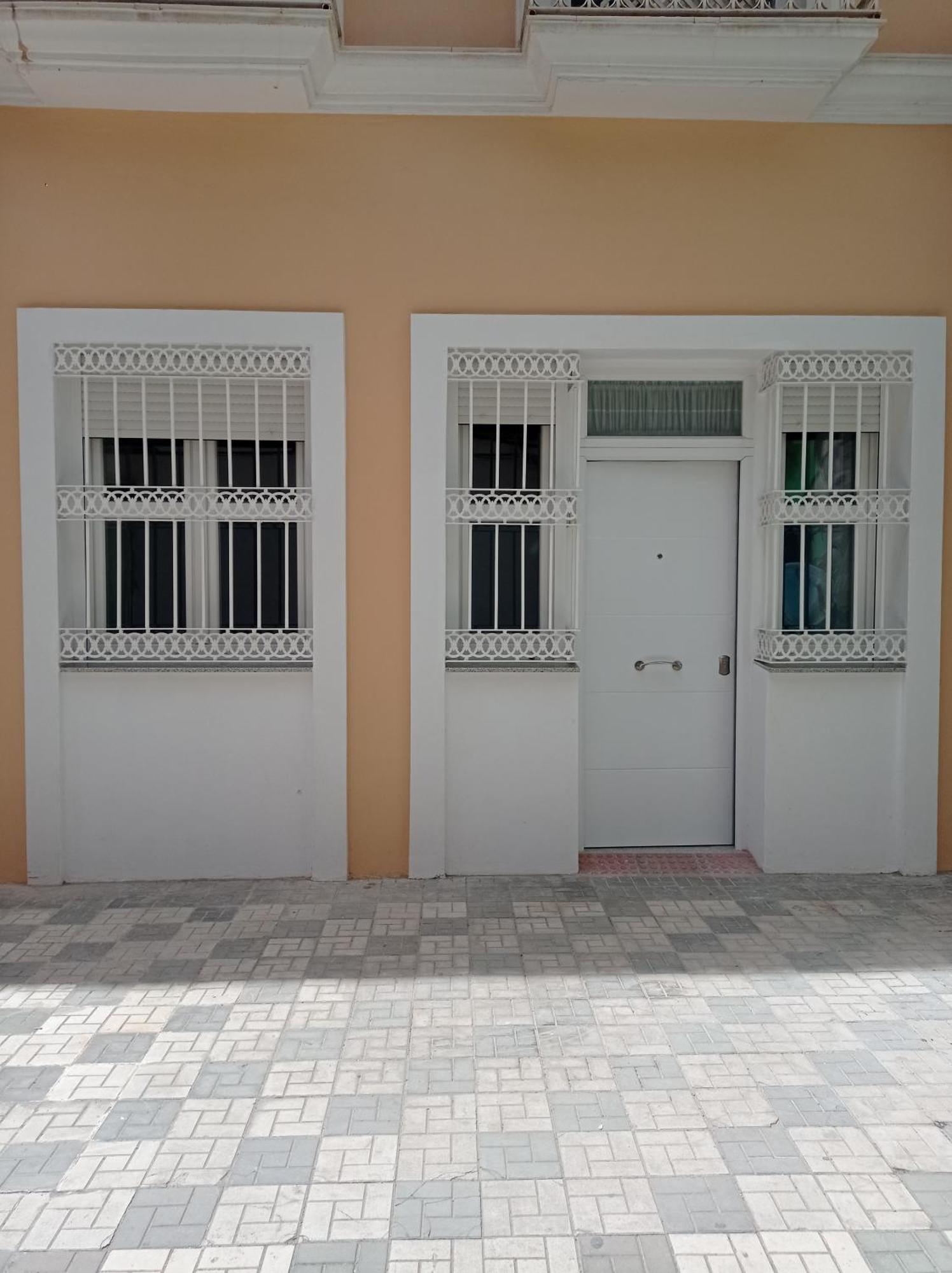 Apartamento Malaga Centro Luaran gambar